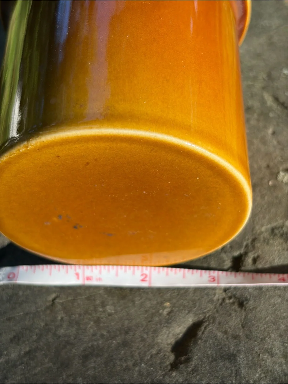 Vtg amber ceramic powder shaker/ muffineer used for powder sugar